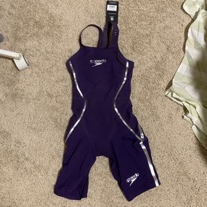 Speedo LZR racer x closed back size 23